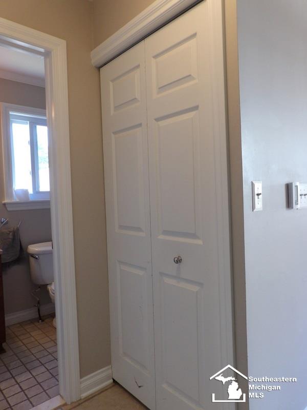 22128 Derby Road Woodhaven, MI 48183 - Photo 21 of 41