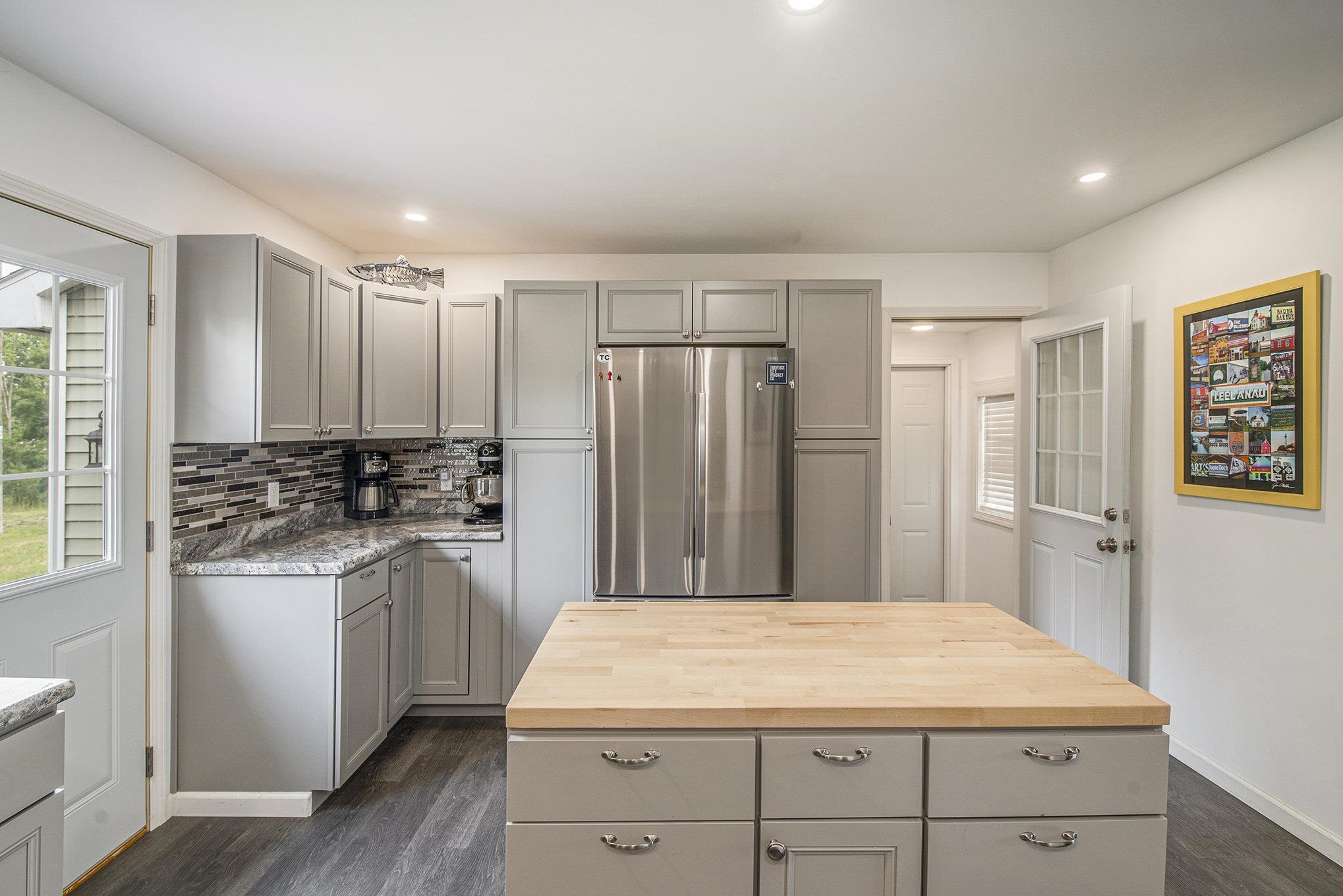 963 North West Silver Lake Road Traverse City, MI 49685 - Photo 11 of 26