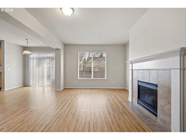 $575,000 | 1159 Throne Drive, Eugene, OR 97402