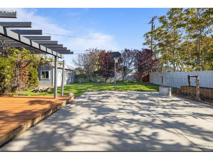 499 East Ridgeway Avenue Hermiston, OR 97838 - Photo 24 of 35 Gallery Image 24