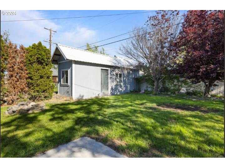499 East Ridgeway Avenue Hermiston, OR 97838 - Photo 30 of 35 Gallery Image 30
