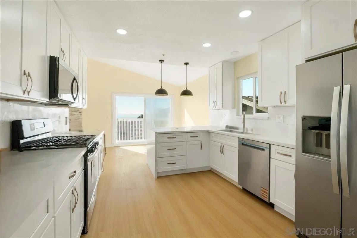 9559 Chestnut Street Spring Valley, CA 91977 - Photo 2 of 12