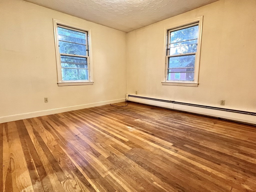 51 Purchase Street Worcester, MA 01606 - Photo 13 of 32 Gallery Image 13