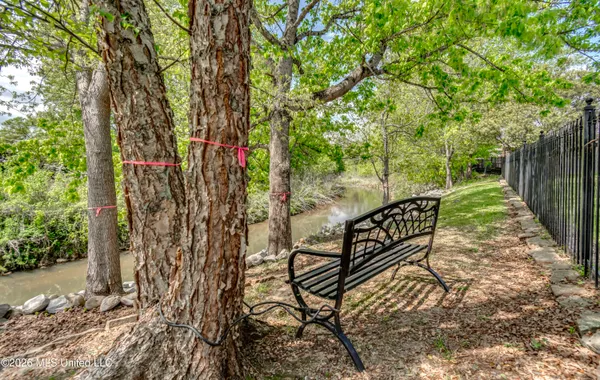 $389,000 | 127 Eastside Drive, Brandon, MS 39047