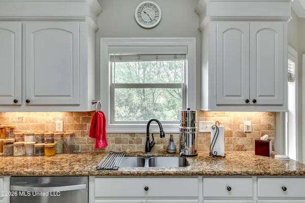 $389,000 | 127 Eastside Drive, Brandon, MS 39047