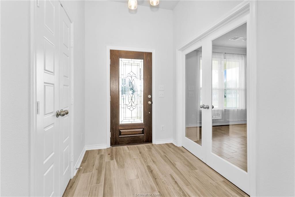 36244 Cochran Road Waller, TX 77484 - Photo 6 of 41 Gallery Image 6
