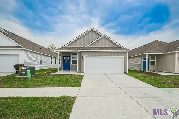 $3,000 | 945 Drago Drive, Baton Rouge, LA 70820