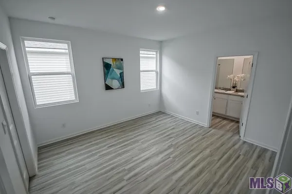 $3,000 | 945 Drago Drive, Baton Rouge, LA 70820