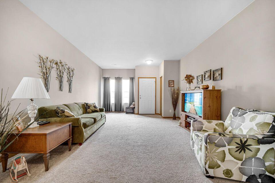 7501 111th Lane, Unit 61 Crown Point, IN 46307 - Photo 7 of 23 960x640