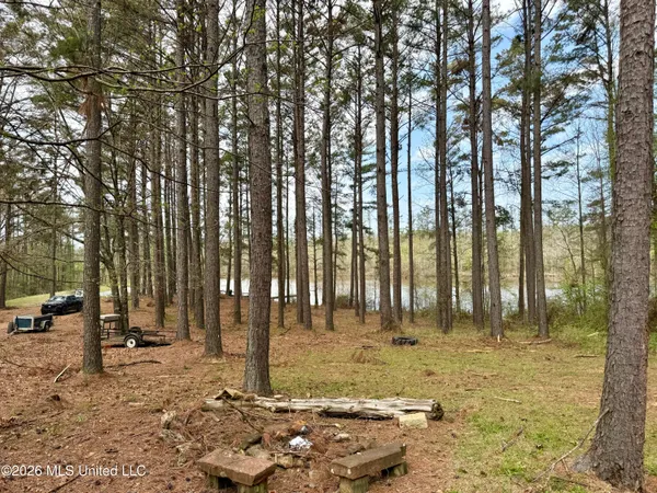 $1,050,000 | 27979 Highway 12, Lexington, MS 39095