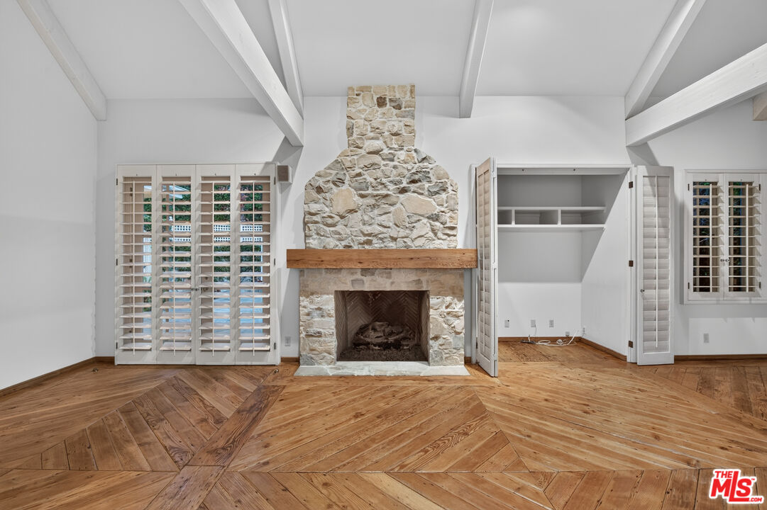 602 Foothill Road Beverly Hills, CA 90210 - Photo 23 of 61 Gallery Image 23