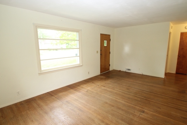3300 West Devon Road Muncie, IN 47304 - Photo 9 of 17