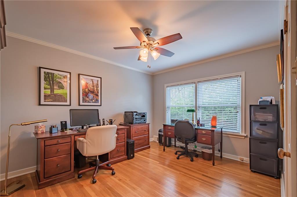 285 Crestmont Road Pittsburgh, PA 15237 - Photo 12 of 25 Gallery Image 12