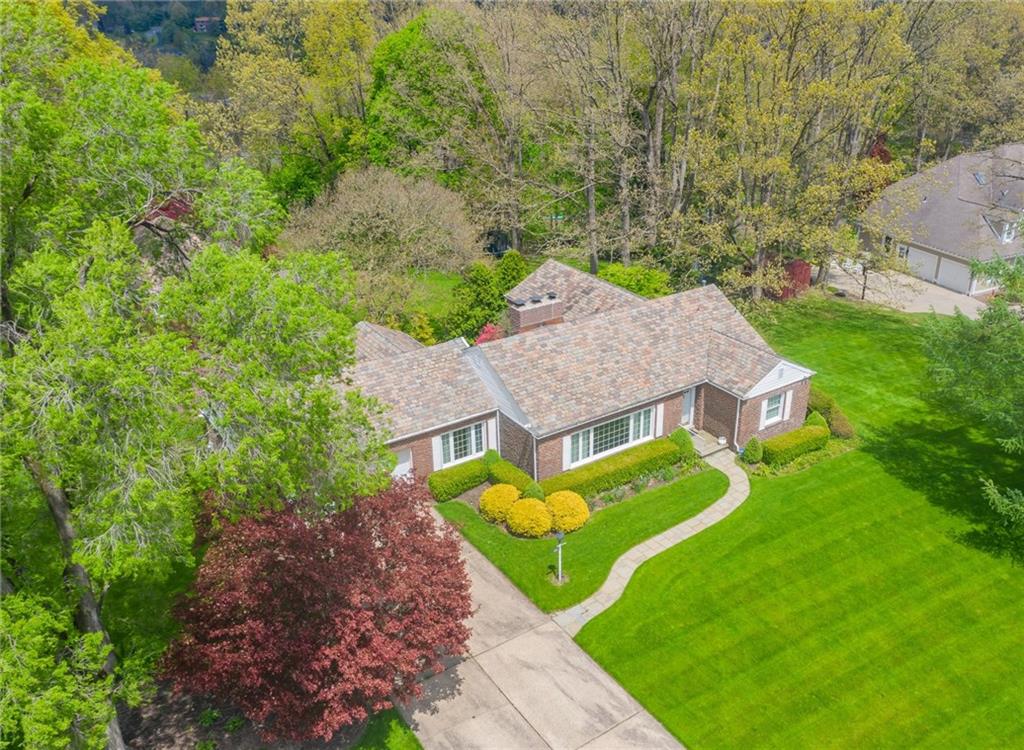 285 Crestmont Road Pittsburgh, PA 15237 - Photo 23 of 25 Gallery Image 23