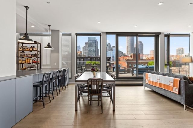$2,975,000 | 346 Congress Street, Unit 602, Boston, MA 02210