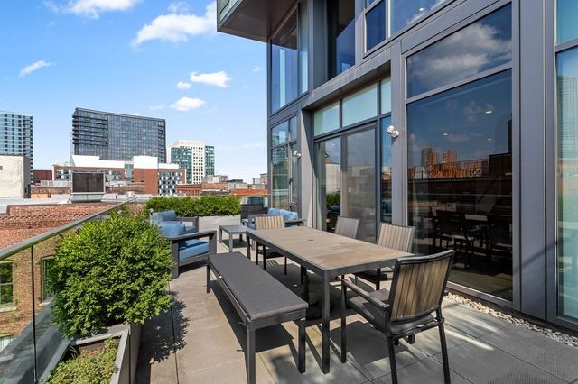$2,975,000 | 346 Congress Street, Unit 602, Boston, MA 02210