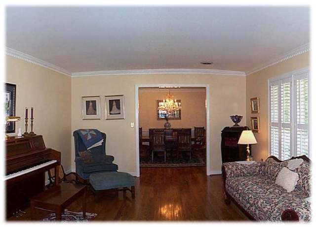 102 Sweetwater Road Greer, SC 29650 - Photo 2 of 12 Gallery Image 2