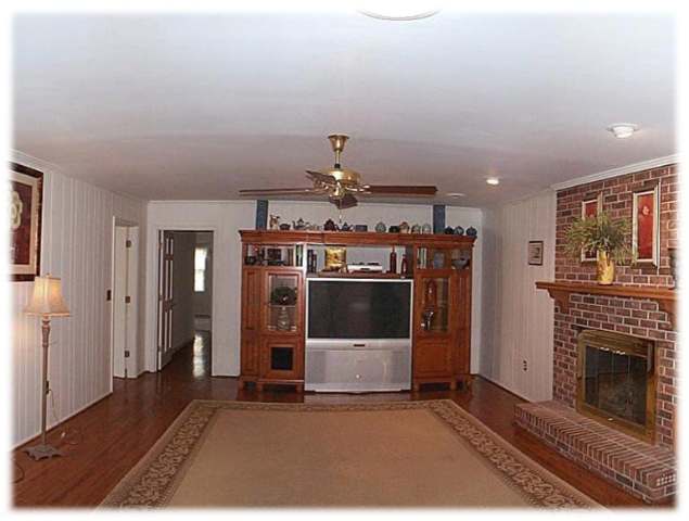 102 Sweetwater Road Greer, SC 29650 - Photo 7 of 12 Gallery Image 7