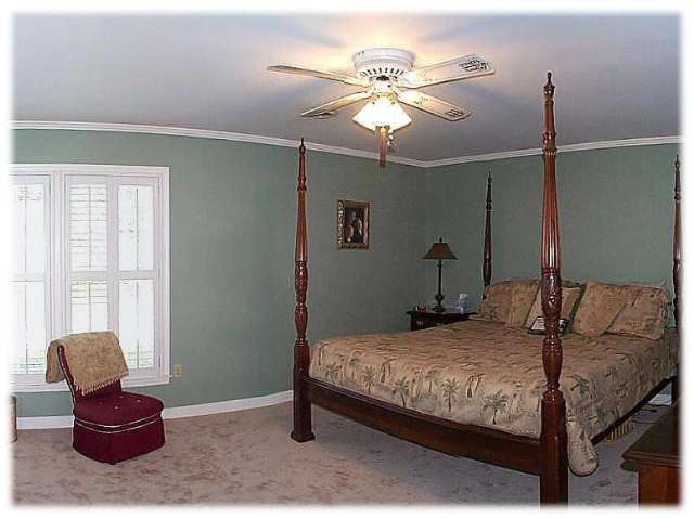 102 Sweetwater Road Greer, SC 29650 - Photo 8 of 12 Gallery Image 8