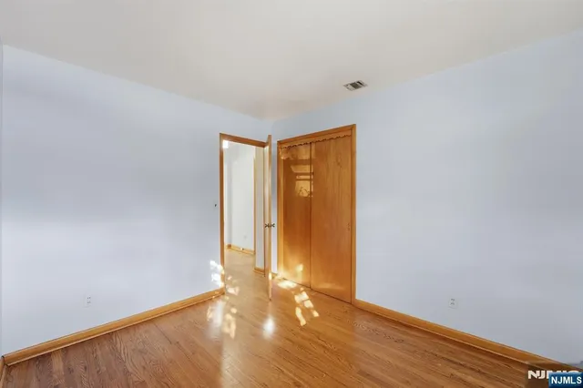 $479,000 | 21 Hawthorne Avenue, Hawthorne, NJ 07506