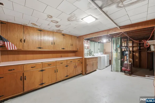 $479,000 | 21 Hawthorne Avenue, Hawthorne, NJ 07506