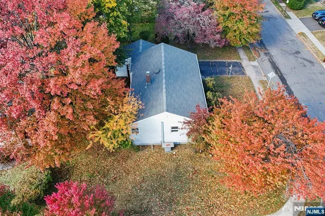 $479,000 | 21 Hawthorne Avenue, Hawthorne, NJ 07506