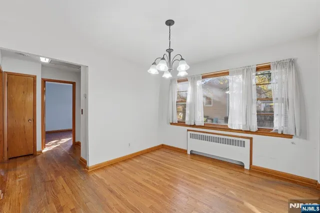 $479,000 | 21 Hawthorne Avenue, Hawthorne, NJ 07506