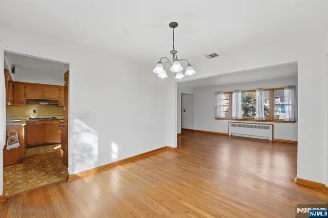 $479,000 | 21 Hawthorne Avenue, Hawthorne, NJ 07506