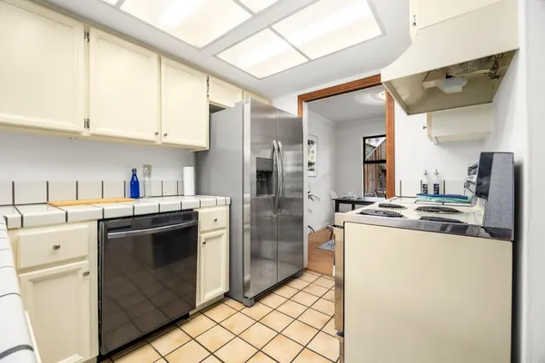 $819,000 | 3205 Stockbridge Lane, Santa Cruz, CA 95065