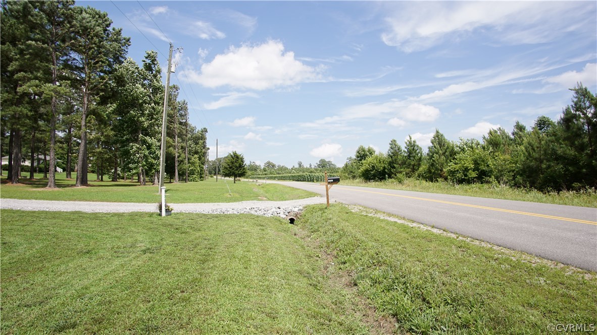 23347 Cabin Point Road Disputanta, VA 23842 - Photo 10 of 30 Gallery Image 10