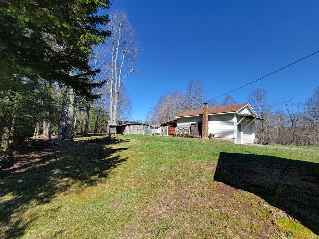 11175 Flat Ridge Road Troutdale, VA 24378 - Photo 18 of 48 Gallery Image 18