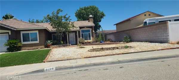 $369,777 | 6129 Lighthouse Lane, Palmdale, CA 93552