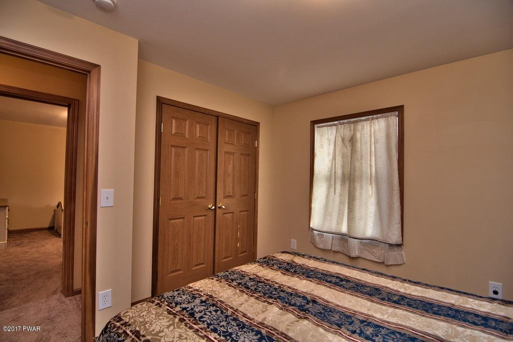 2712 Boulder Road Lake Ariel, PA 18436 - Photo 18 of 69