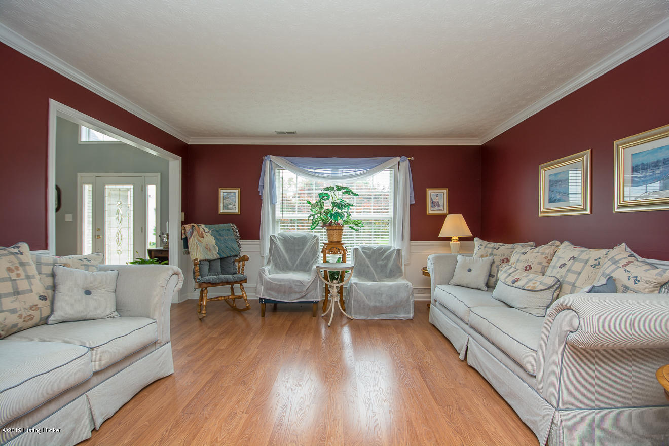 8315 Adams Run Road Louisville, KY 40228 - Photo 8 of 43 AdamsRun -13