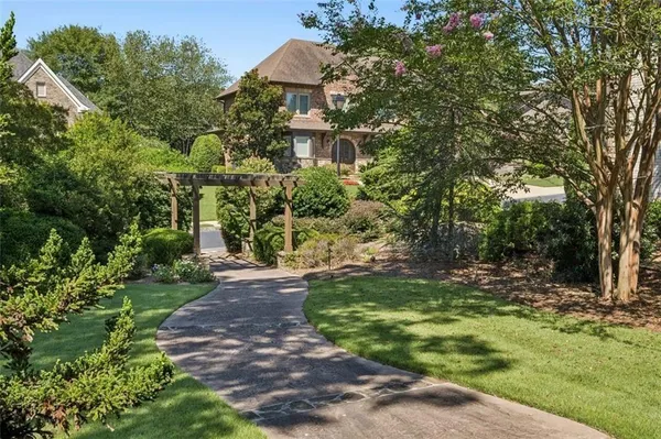 $1,595,000 | 1070 Stonegrove Lane, Roswell, GA 30075