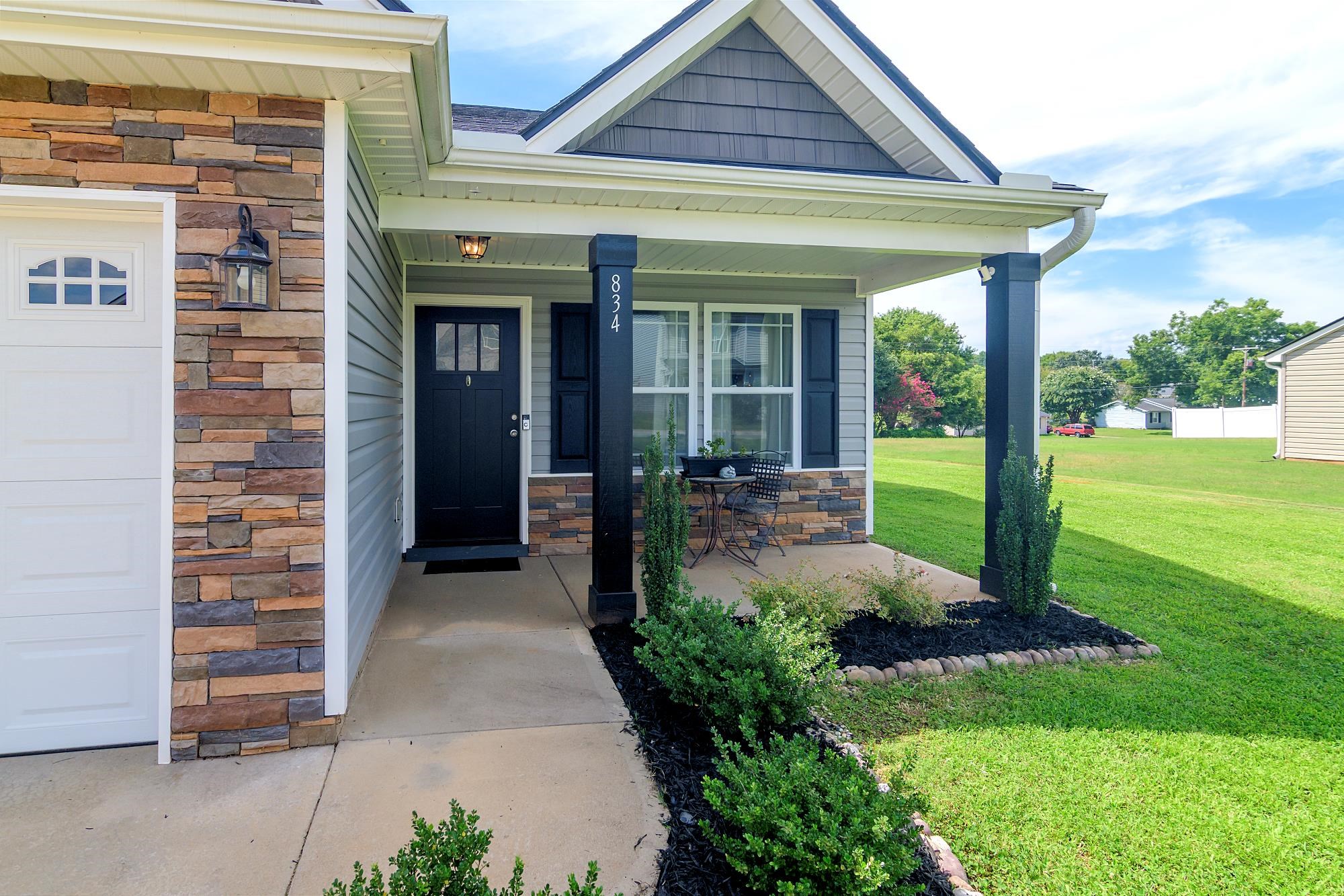 834 John Weaver Trace Inman, SC 29349 - Photo 7 of 31 Gallery Image 7