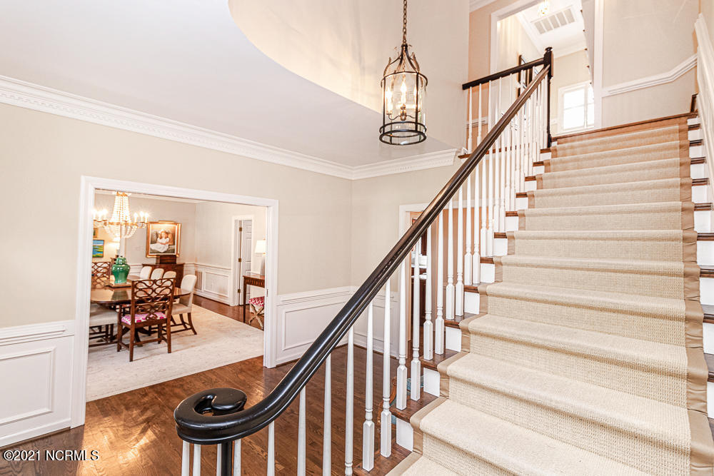345 Old Coach Road Rocky Mount, NC 27804 - Photo 25 of 46 Foyer staircase