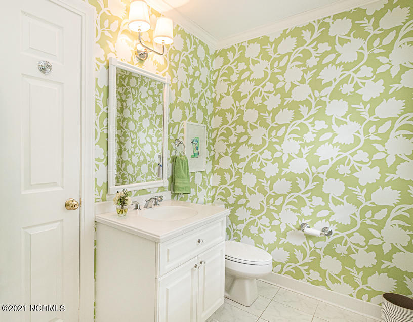 345 Old Coach Road Rocky Mount, NC 27804 - Photo 30 of 46 Hall bath