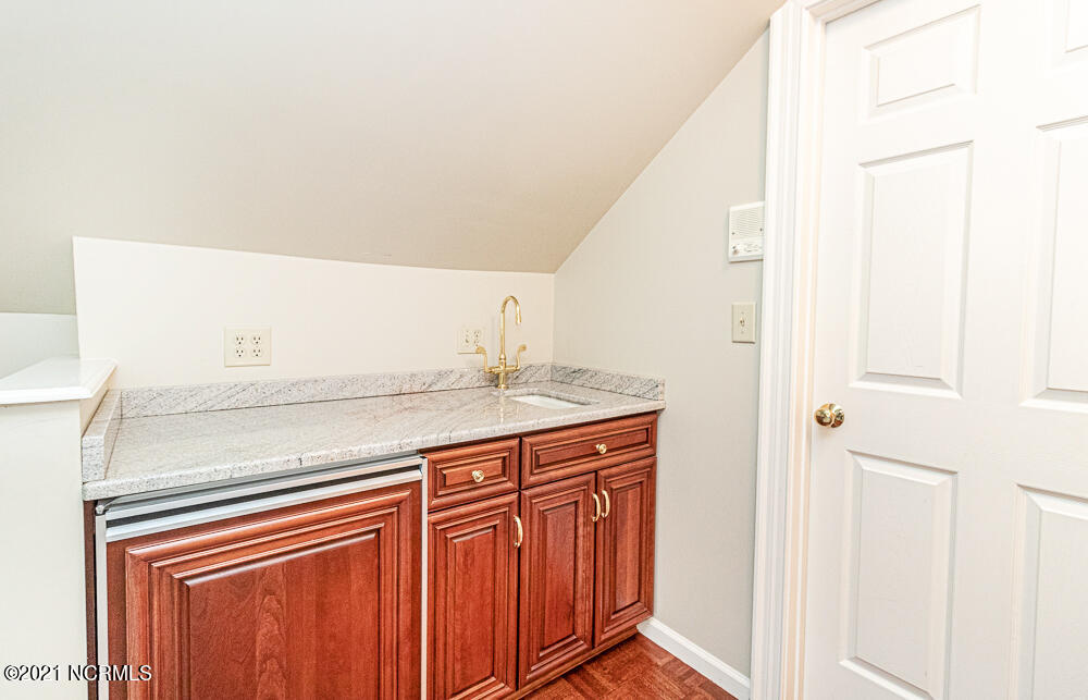 345 Old Coach Road Rocky Mount, NC 27804 - Photo 38 of 46 Built-in with sink and refrigerator