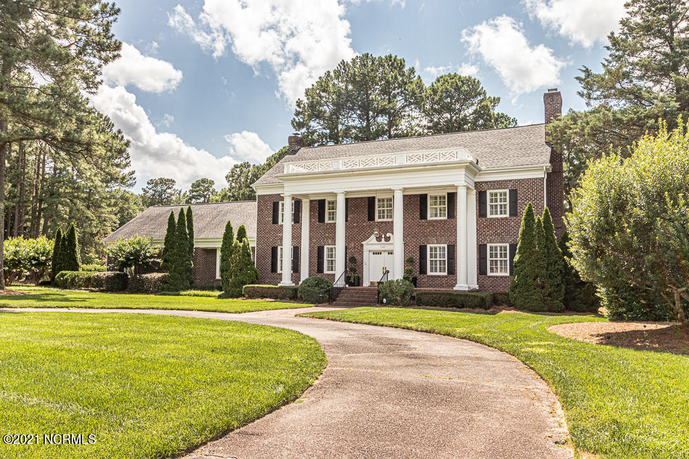 345 Old Coach Road Rocky Mount, NC 27804 - Photo 41 of 46 Circular drive