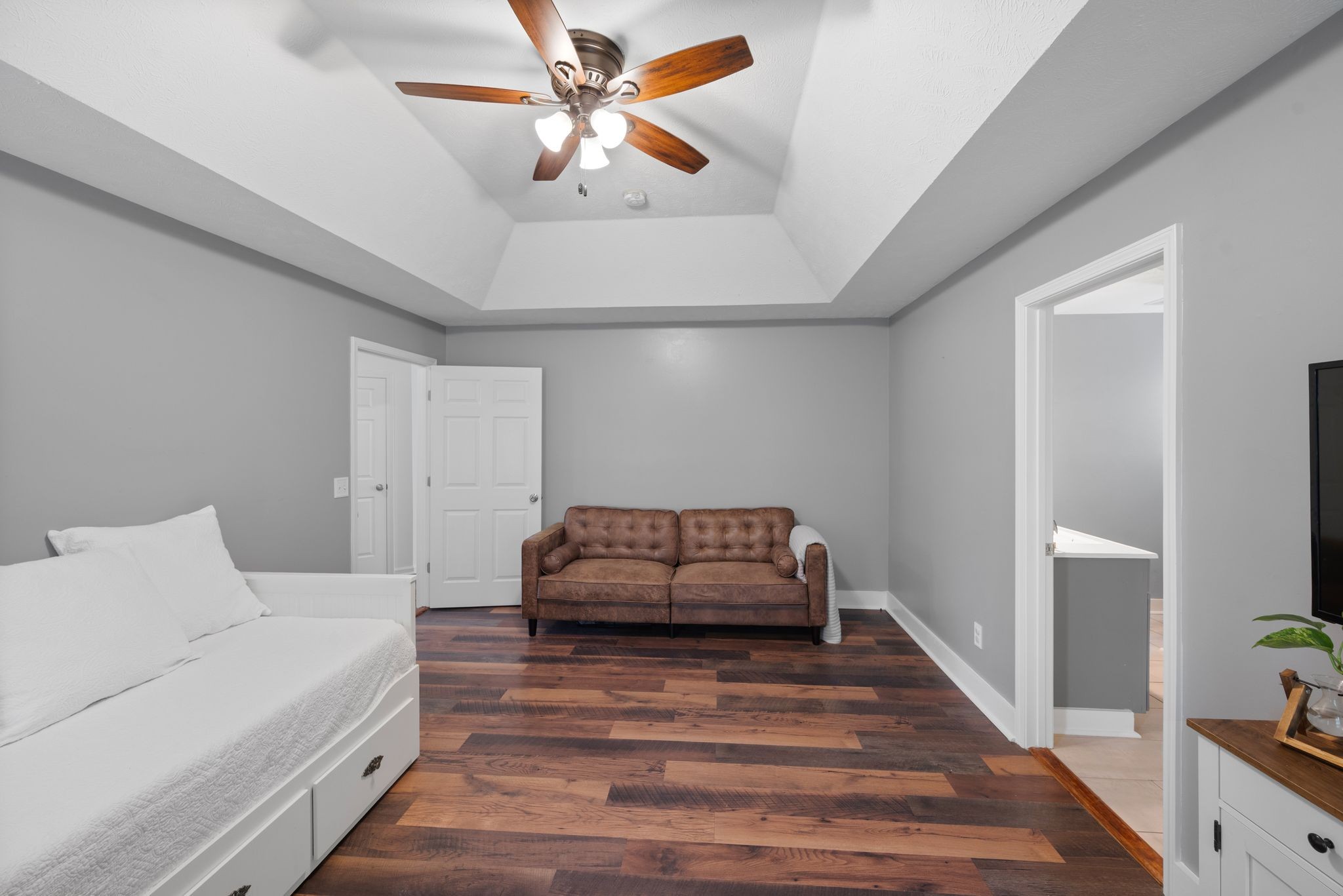 4223 Birmingham Road Lebanon, TN 37090 - Photo 19 of 30 a bedroom with furniture and a ceiling fan