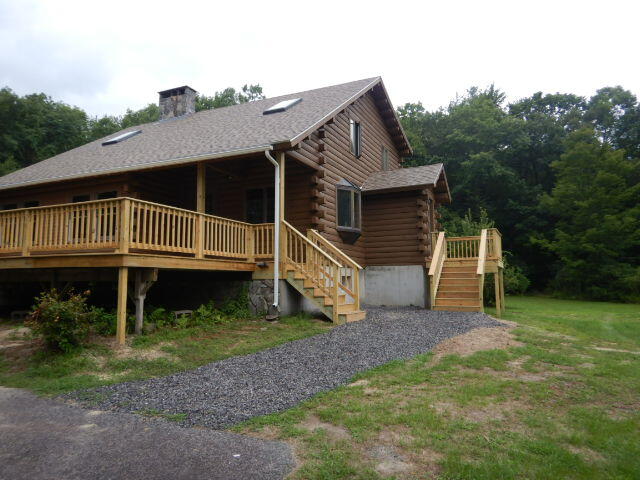 17 Romeys Way Gorham, ME 04038 - Photo 3 of 36 DSCN4545