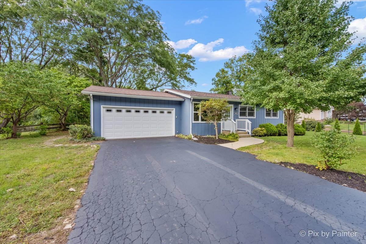 8602 Garrison Road Wonder Lake, IL 60097 - Photo 7 of 37 Gallery Image 7