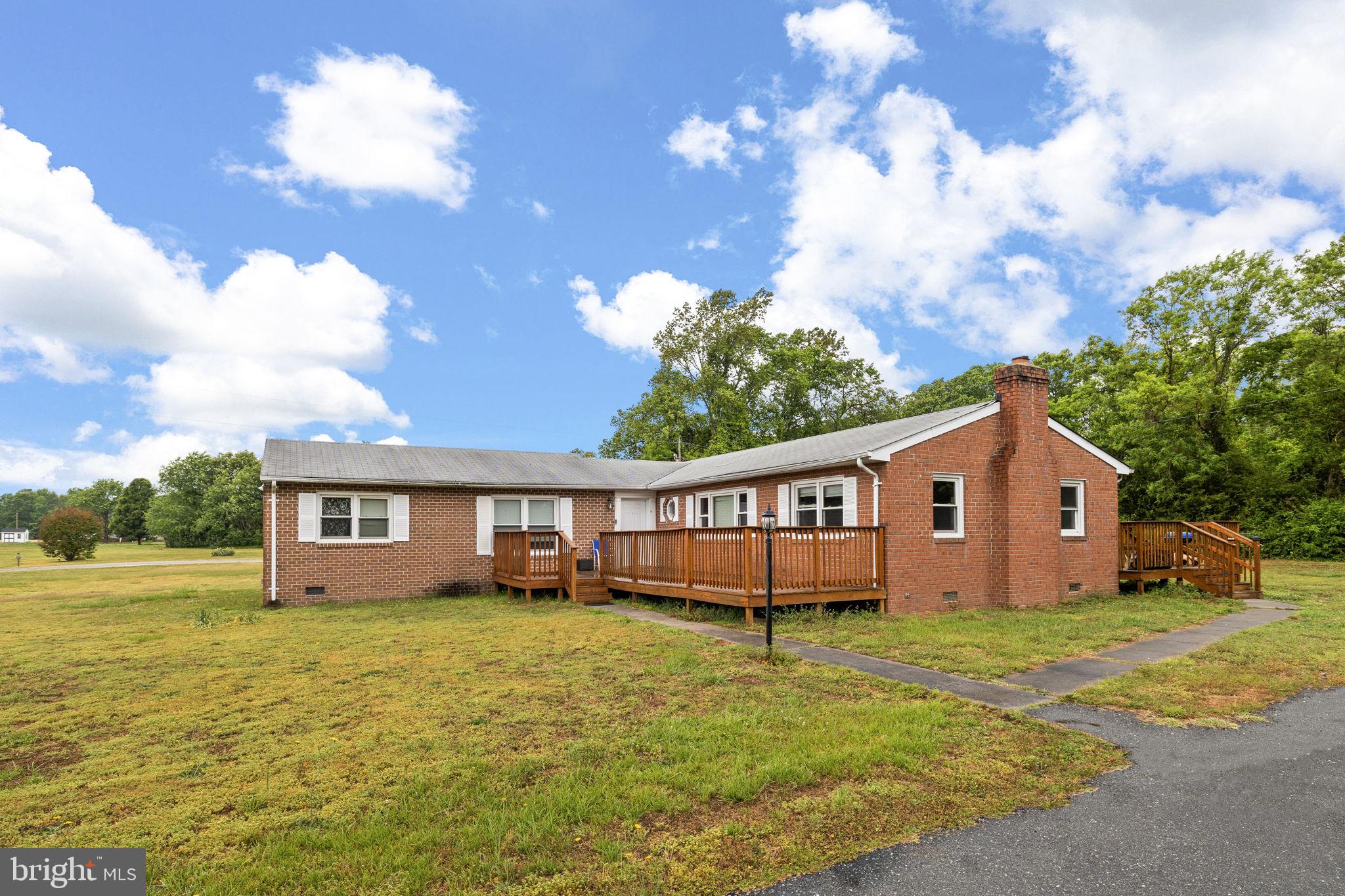 13245 Glen Level Drive Ruther Glen, VA 22546 - Photo 1 of 37 WELCOME HOME !!!