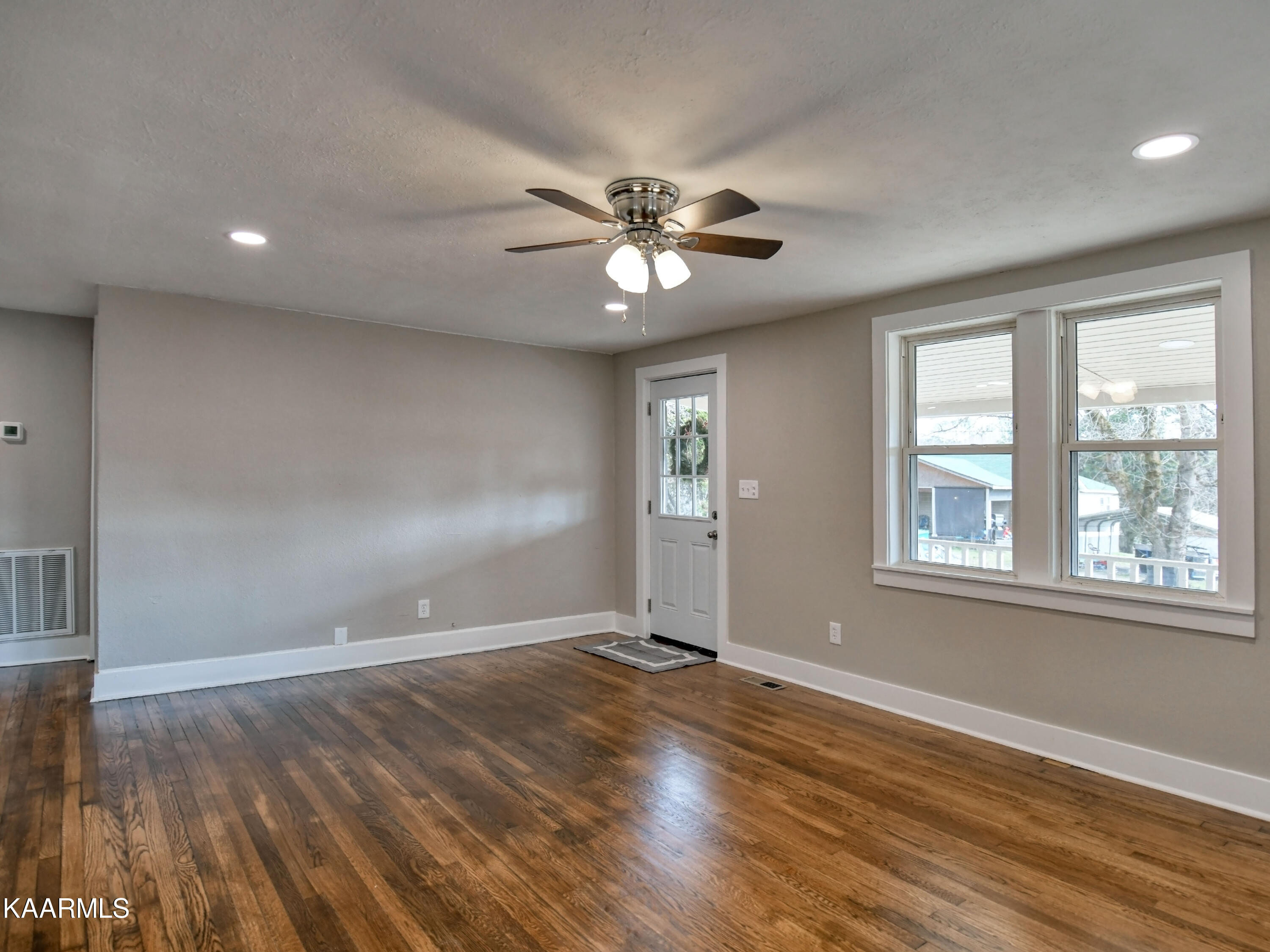 1508 Carpenter Road Knoxville, TN 37924 - Photo 6 of 21 1508 Carpenter Rd 2