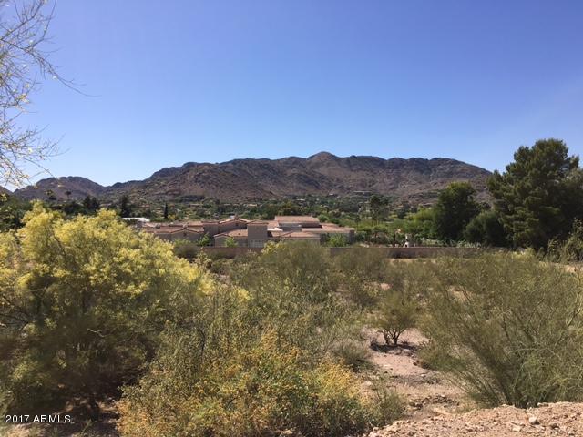 5344 East Roadrunner Road, Unit 2 Paradise Valley, AZ 85253 - Photo 3 of 6 IMG_3157