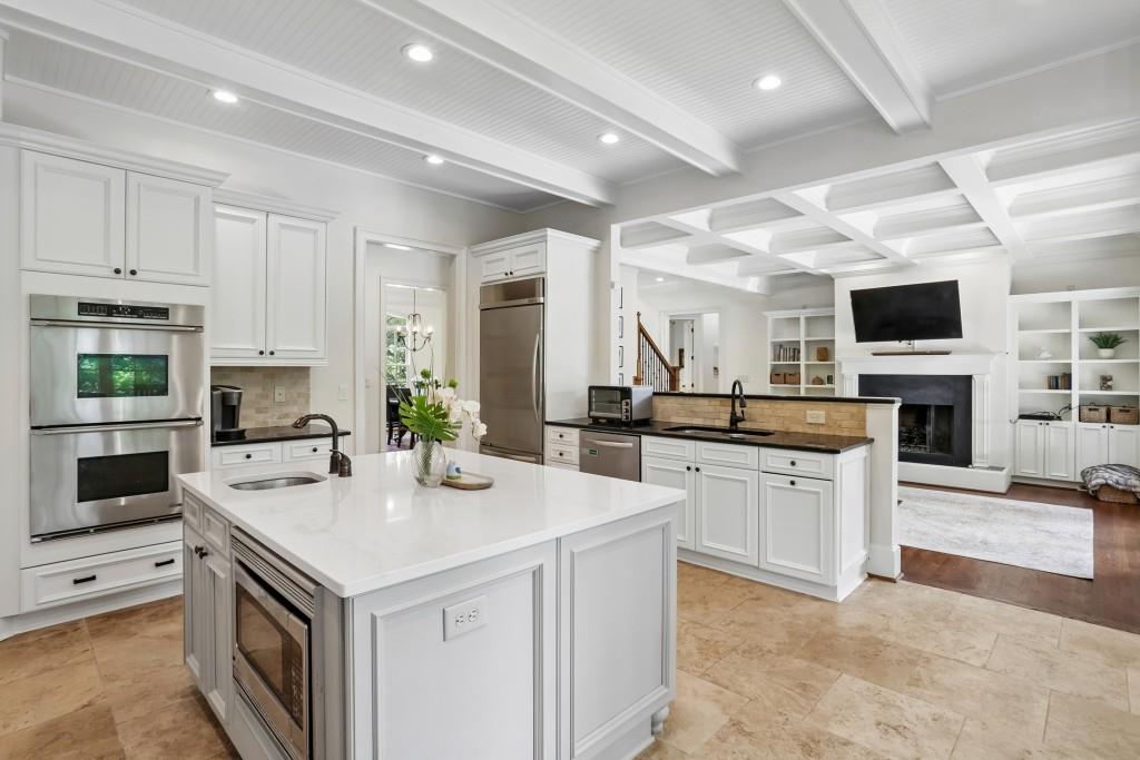 1170 Pine Ridge Road Northeast Atlanta, GA 30324 - Photo 11 of 51 Gallery Image 11