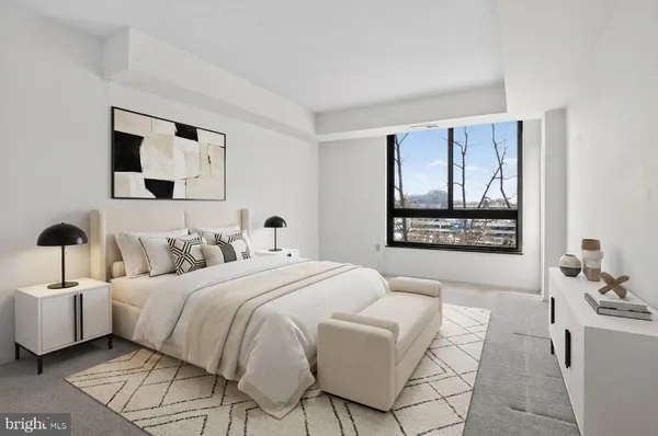 $2,250 | 1808 Old Meadow Road, Unit 1105, McLean, VA 22102