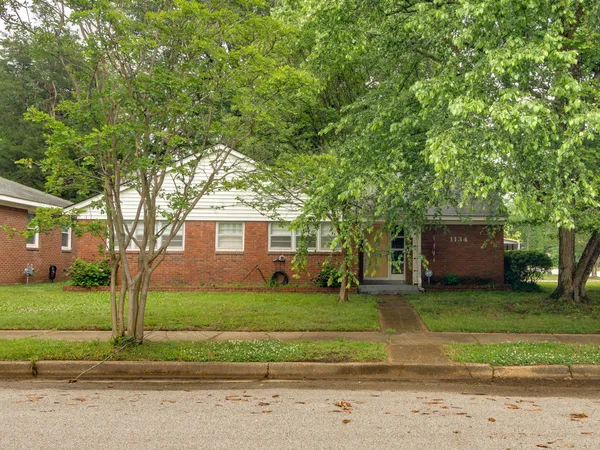 $257,000 | 1134 Dearing Road, Memphis, TN 38117