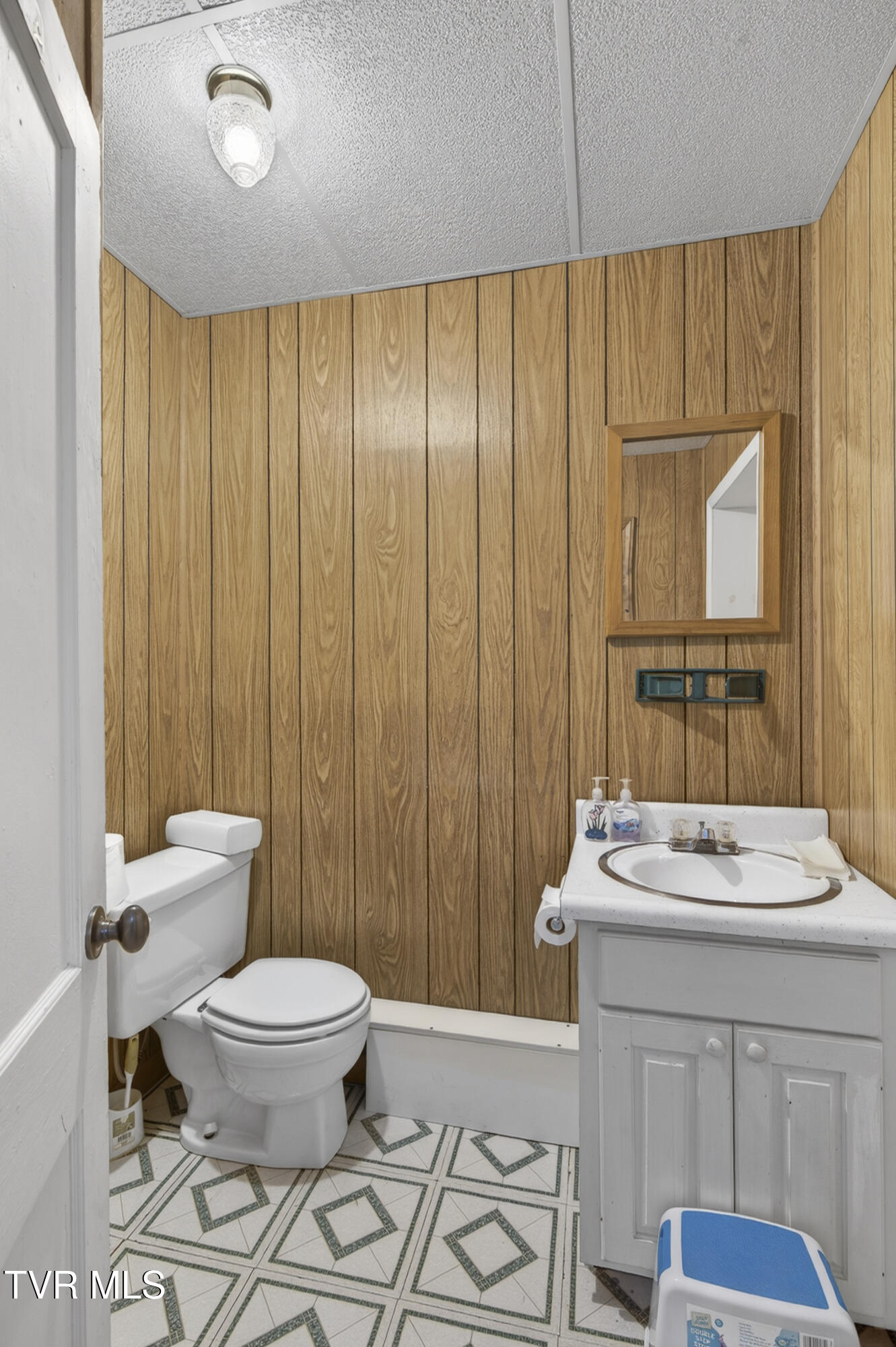 302 Crescent Drive Glade Spring, VA 24340 - Photo 24 of 24 302-Crescent-Dr-Glade-Spring-VA Matt-Smi